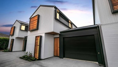 63C Neil Avenue, Te Atatu Peninsula, Auckland - Carousel 1