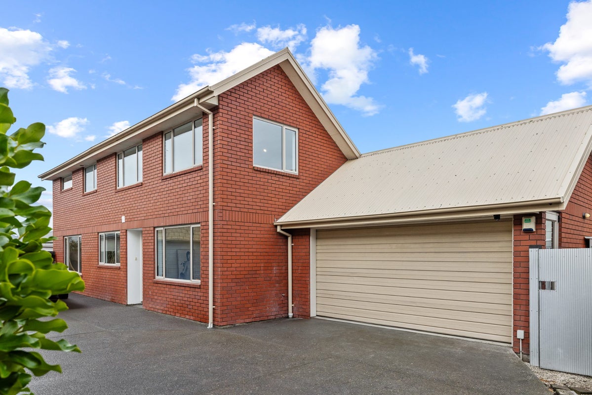 1020 Colombo Street, St Albans, Christchurch - Carousel 1