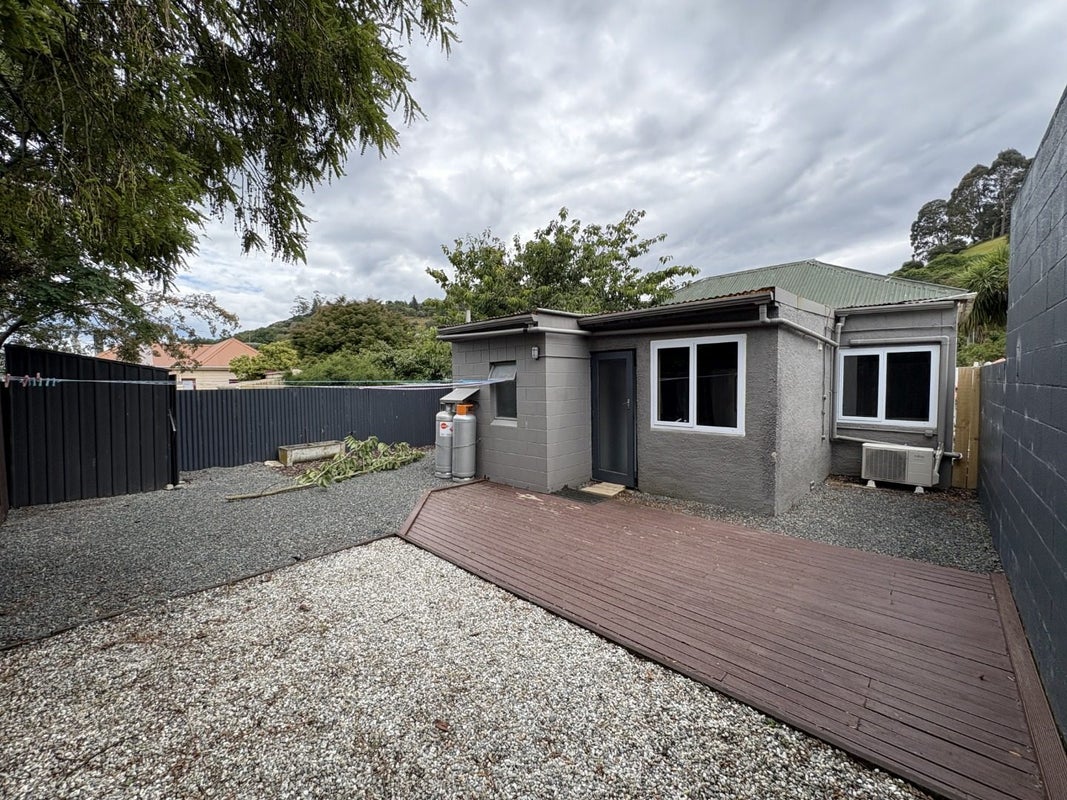 8 Coburn Avenue, North East Valley, Dunedin - Carousel 9