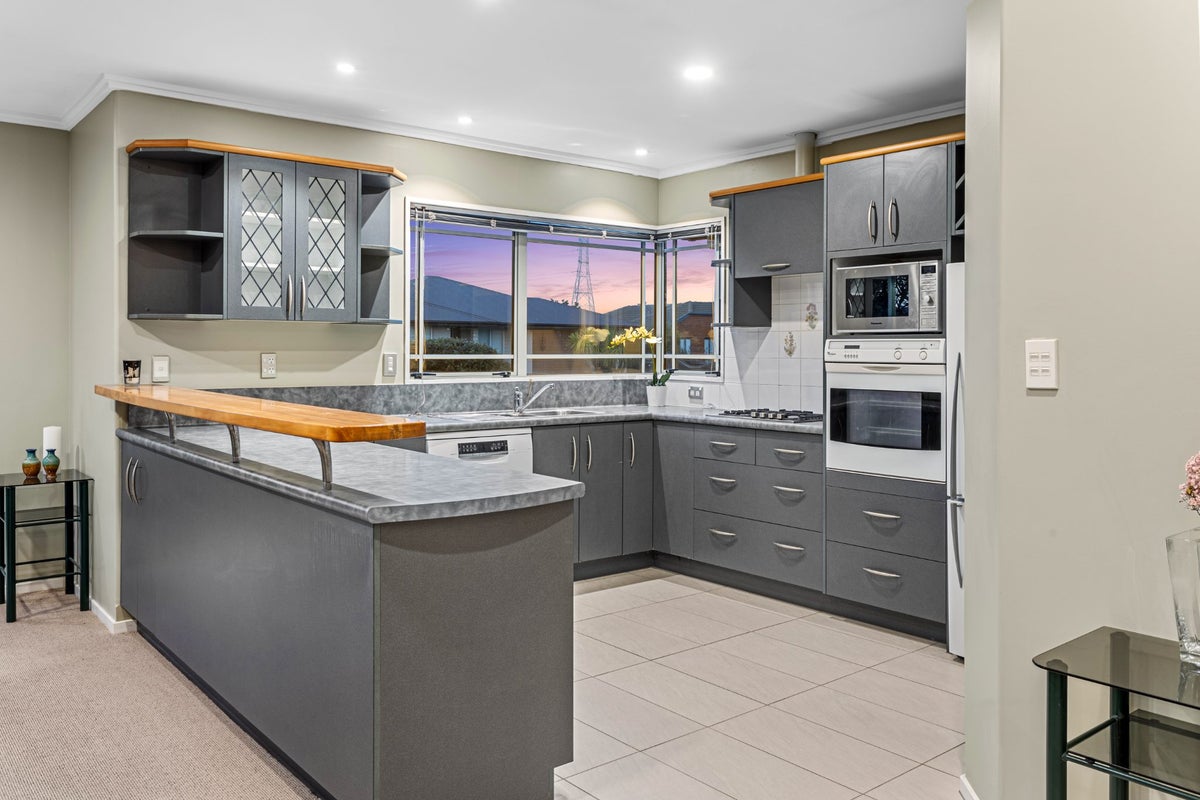 68 Ti Rakau Drive, Woolston, Christchurch - Carousel 2