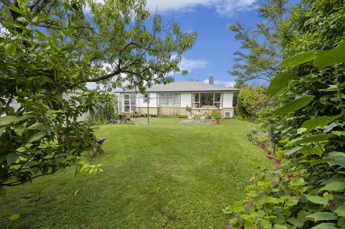 50 Robinson Crescent, Tamatea, Napier - Carousel 1
