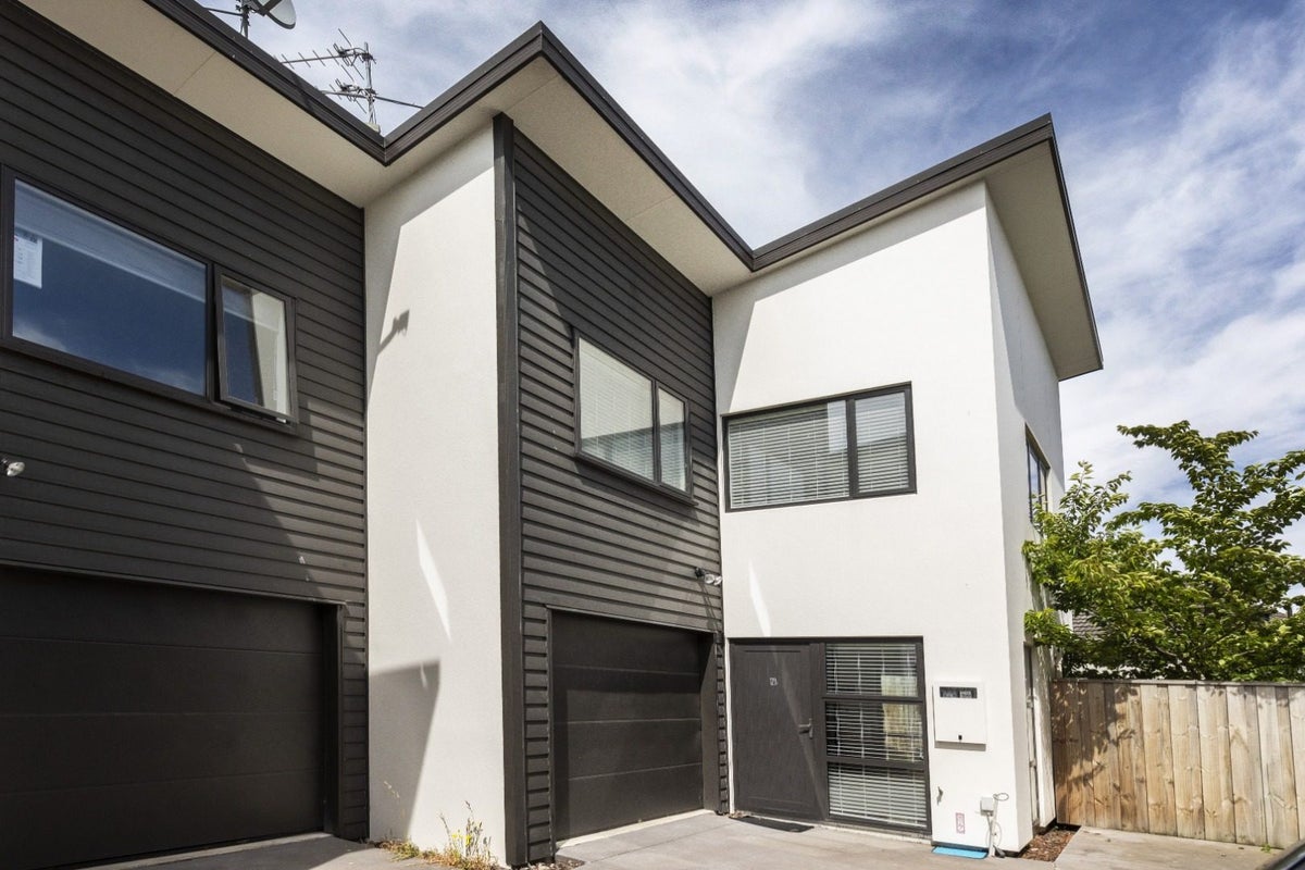12B Broadbent Street, Riccarton, Christchurch - Carousel 16