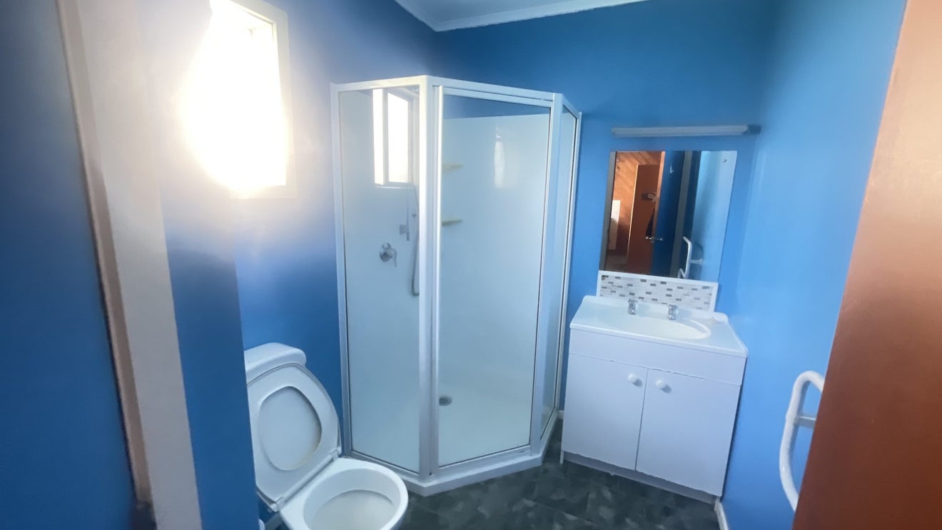 4 April Place, Red Hill, Papakura - Carousel 10