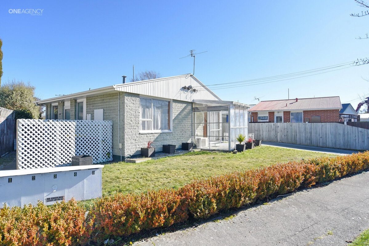 1/9 Allard Street, Edgeware, Christchurch - Carousel 1