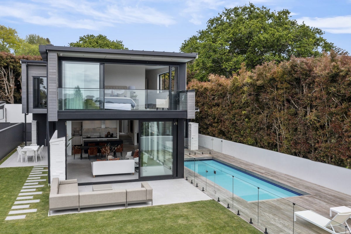 15D Woodley Avenue, Remuera, Auckland - Carousel 1