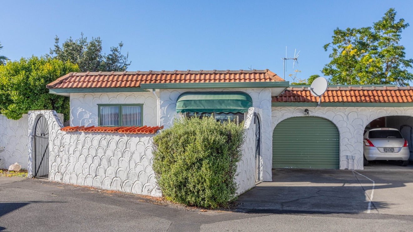 7/283 Taradale Road, Pirimai, Napier - Carousel 1