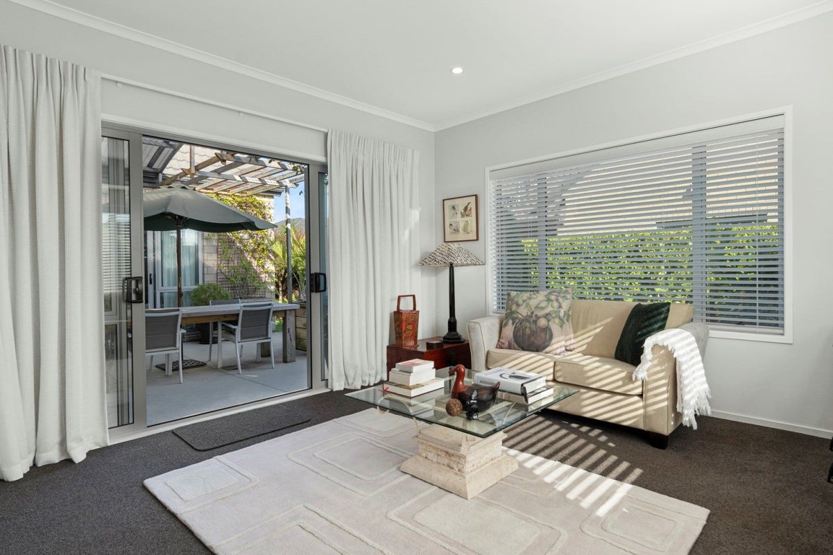 9 Lanyard Street, Pyes Pa, Tauranga - Carousel 2