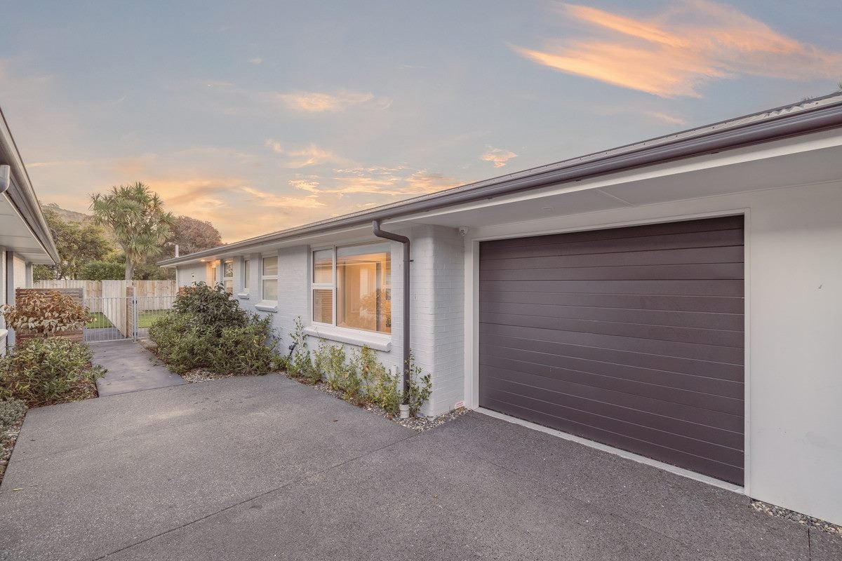 2/47 Beachville Road, Redcliffs, Christchurch - Carousel 1