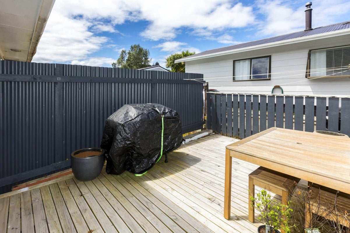 19A Gemstone Drive, Birchville, Upper Hutt - Carousel 16