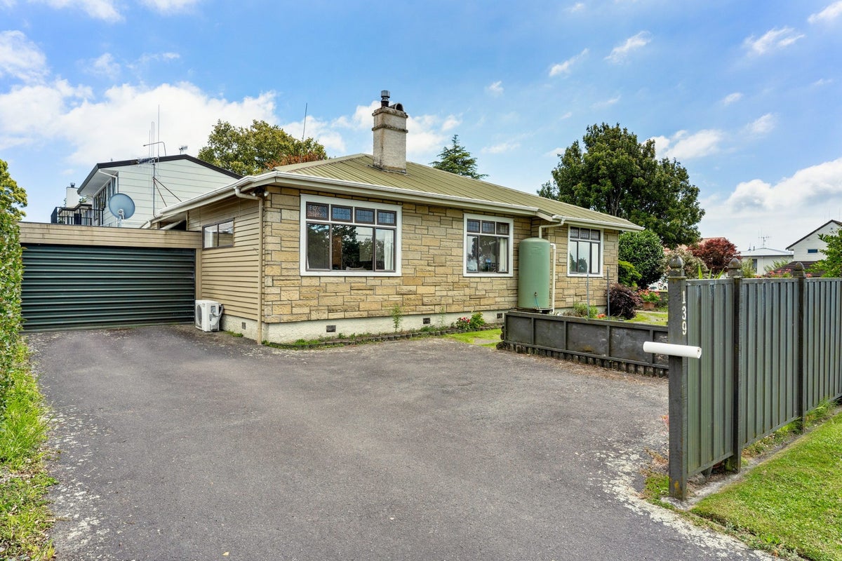139 Edgecumbe Road, Tauranga South, Tauranga - Carousel 1