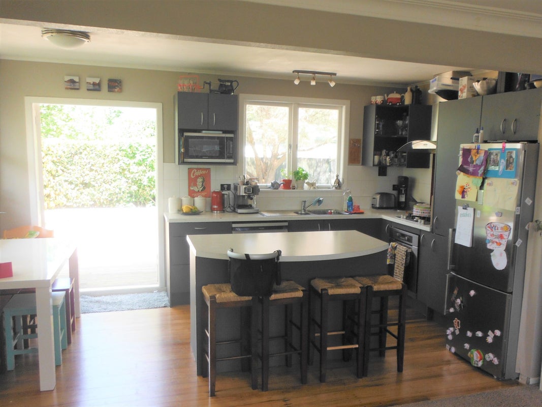 5 Seifert Street, Forest Lake, Hamilton - Carousel 2