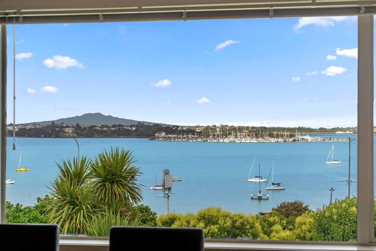 41 Princes Street, Northcote Point, Auckland - Carousel 2