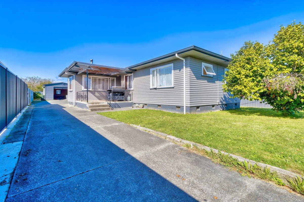 71 Masefield Avenue, Maraenui, Napier - Carousel 1