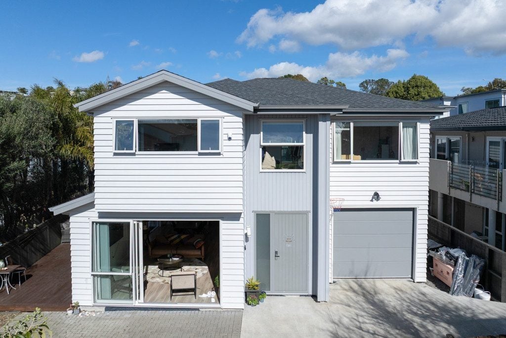 335A East Coast Road, Mairangi Bay, Auckland - Carousel 2