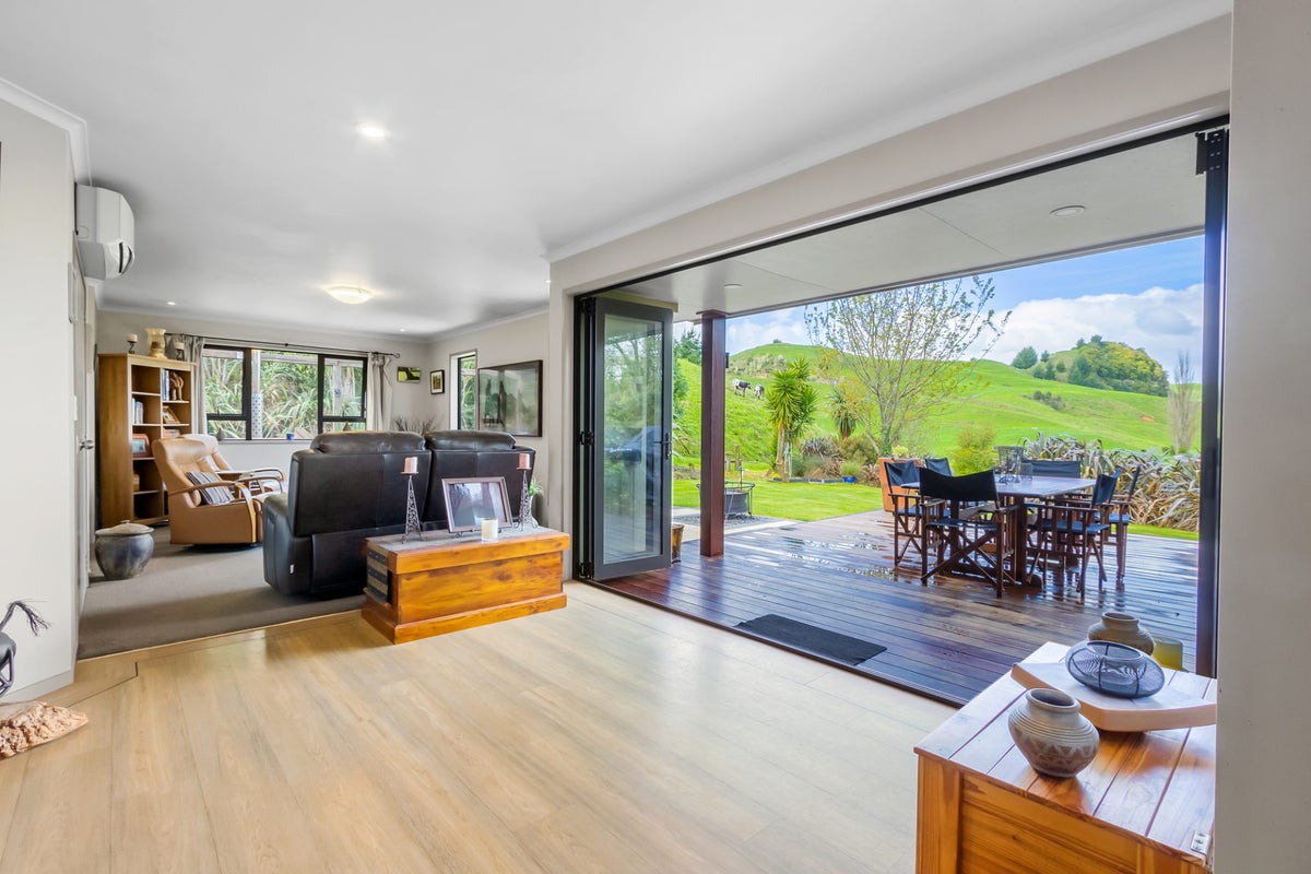 115 Puketirau Road, Tirau - Carousel 2