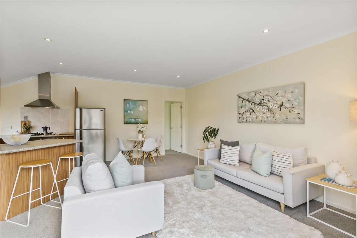 3B Marshall Street, Karori, Wellington - Carousel 1