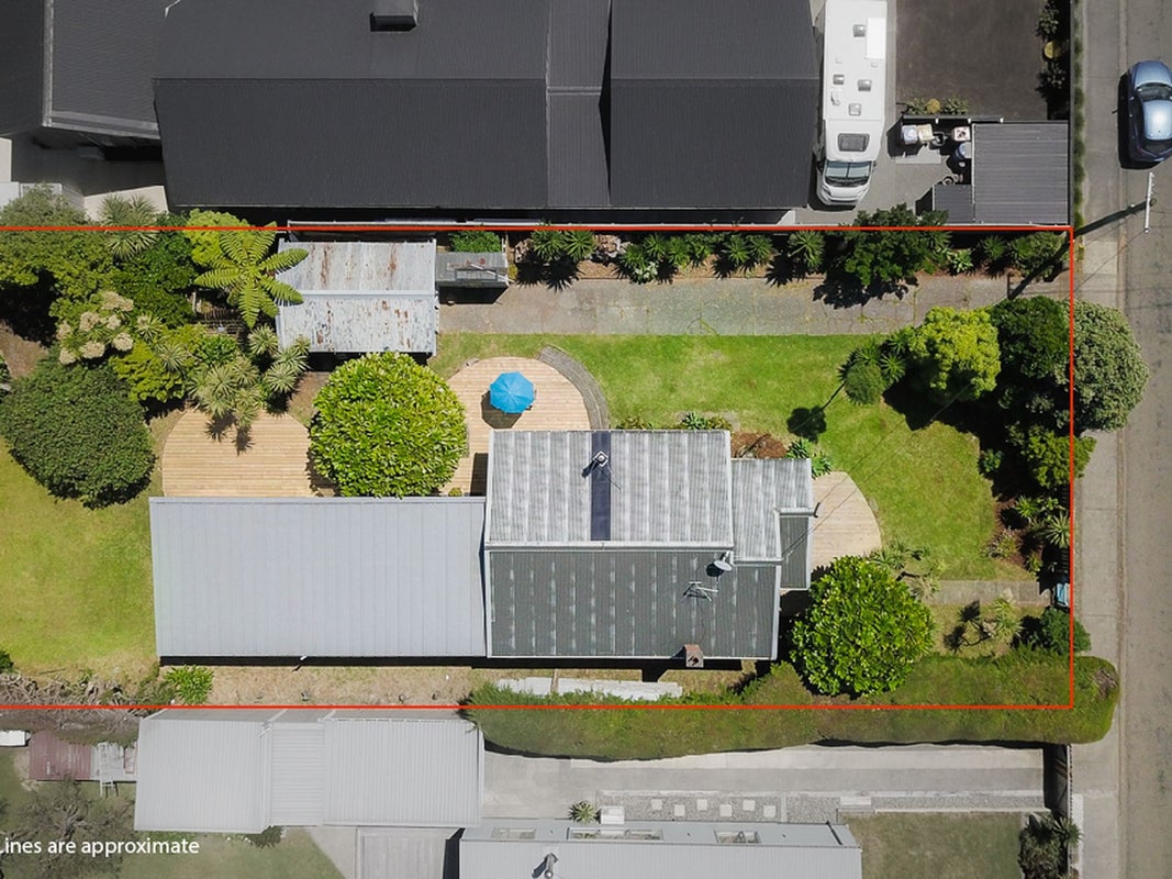 20 Rauparaha Street, Waikanae Beach, Waikanae - Carousel 20