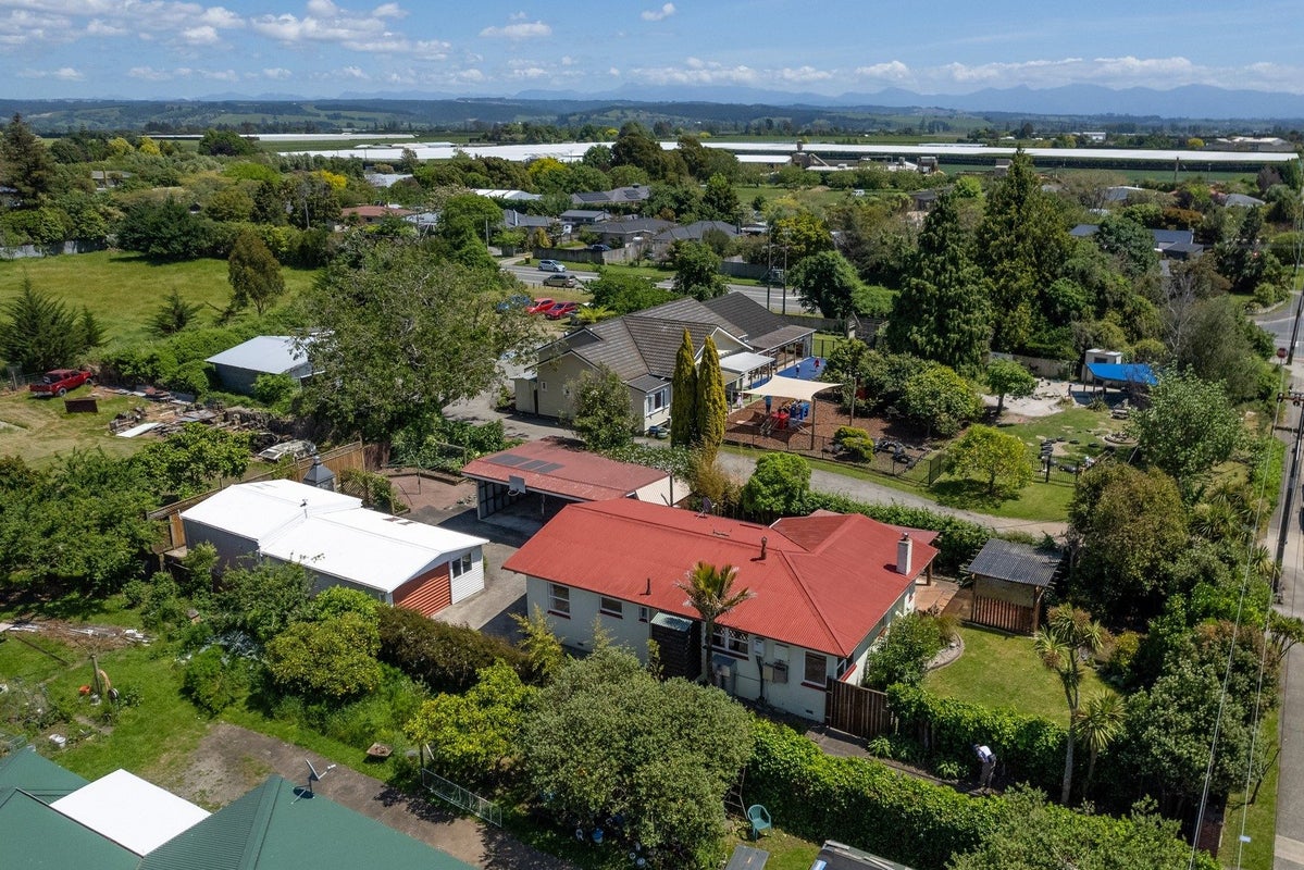 240 Ranzau Road, Hope, Richmond - Carousel 1