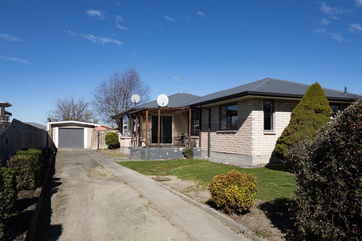4 Reddecliffe Crescent, Hampstead, Ashburton - Carousel 1