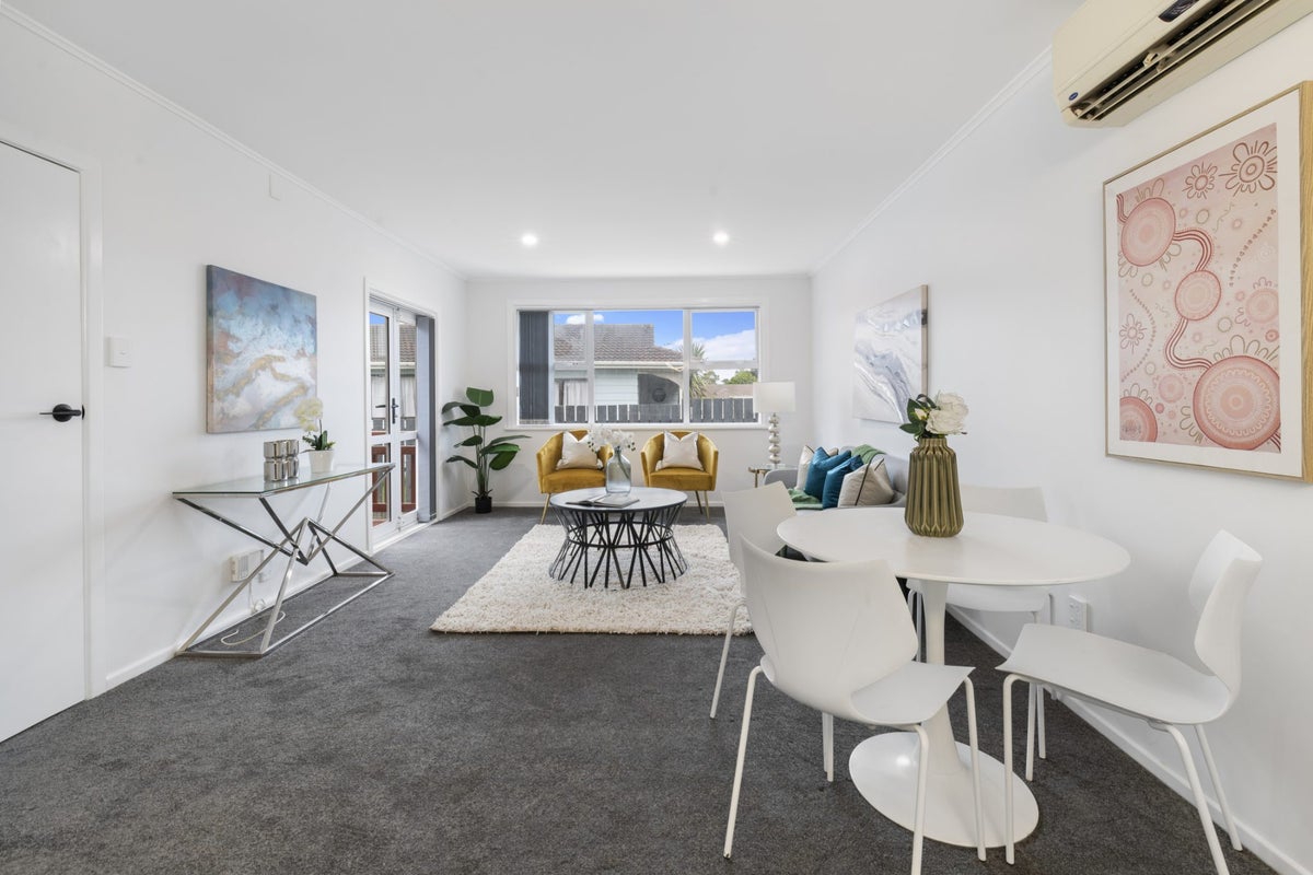 84 Mountain Road, Māngere Bridge, Auckland - Carousel 2