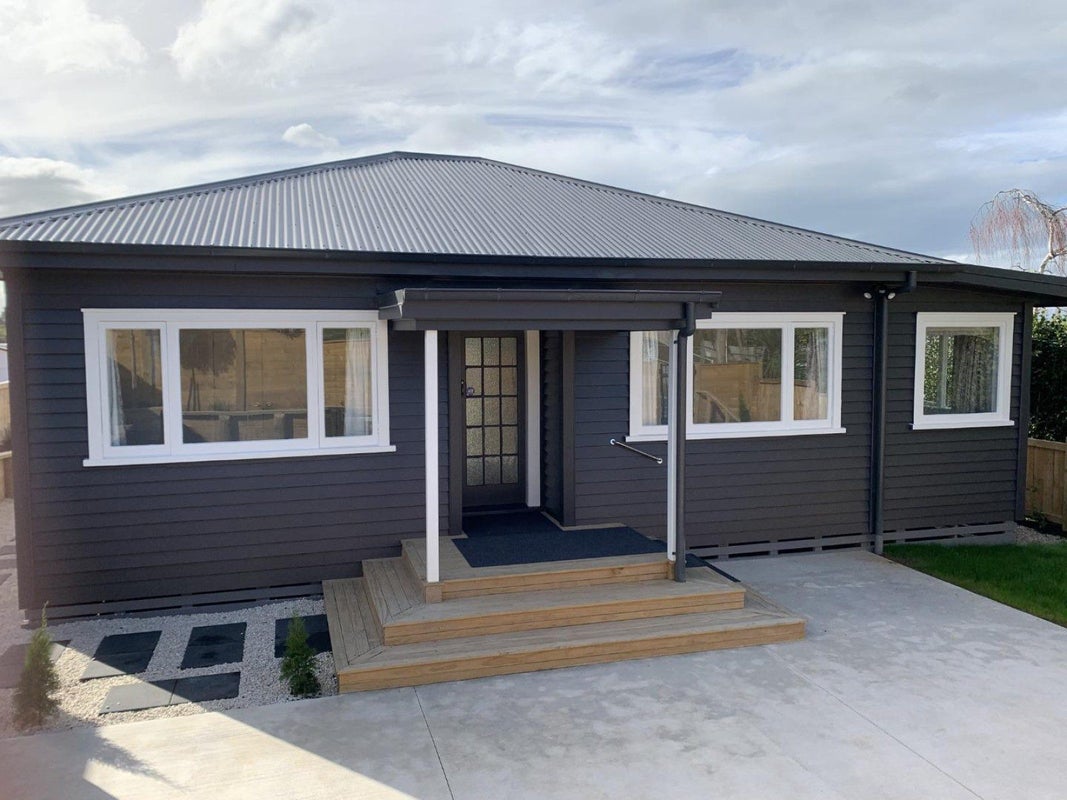 18 Herbert Street, Kihikihi, Te Awamutu - Carousel 1