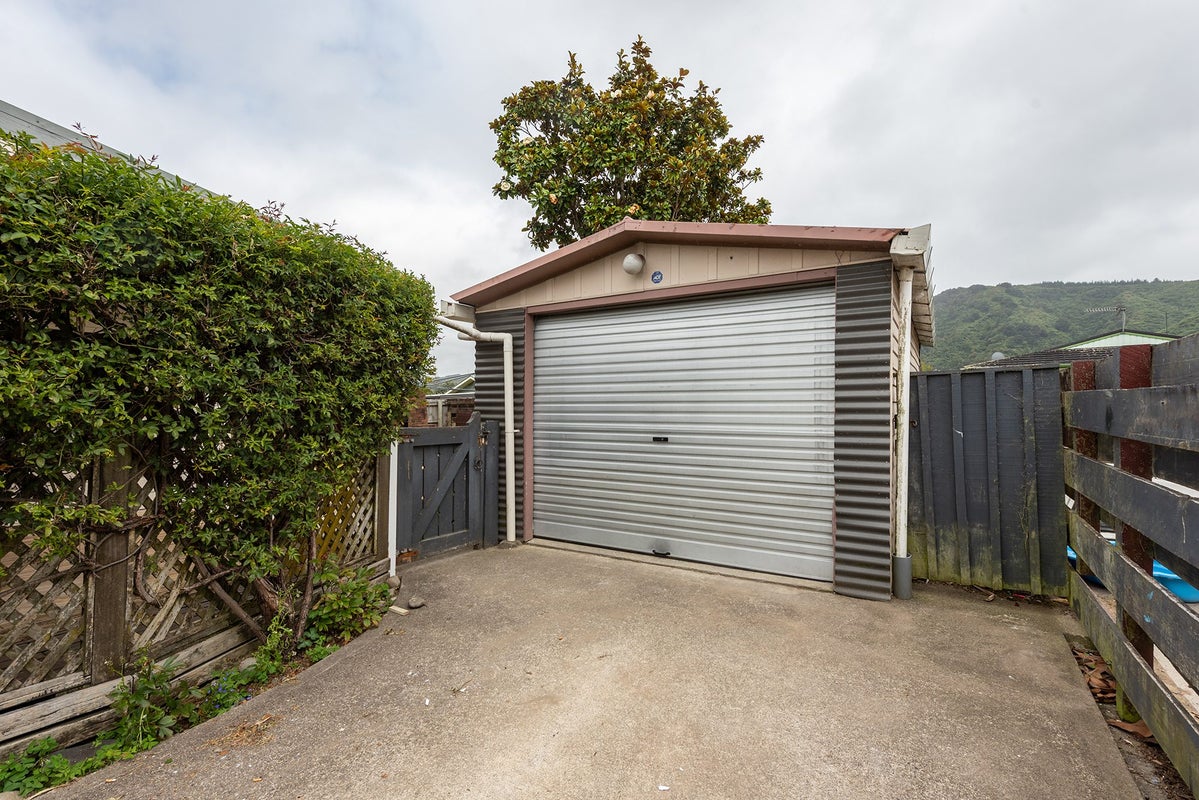 37 Brightwater Crescent, Totara Park, Upper Hutt - Carousel 14