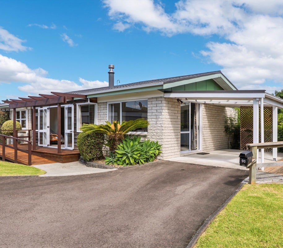 90 Botanical Road, Tauranga South, Tauranga - Carousel 1