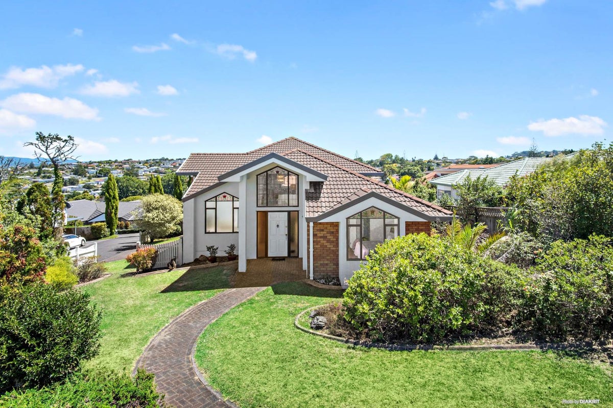 47 Nirvana Way, Mount Roskill, Auckland - Carousel 1