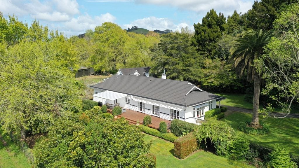 1782 Te Pahu Road, Karamu, Hamilton - Carousel 1