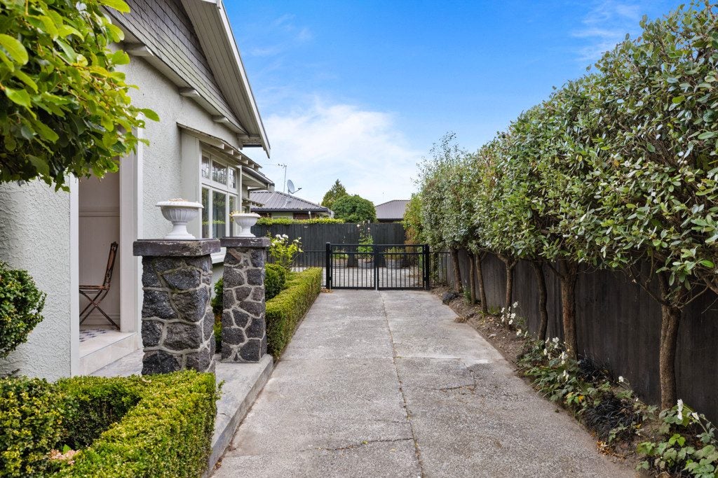 31 Wrights Road, Addington, Christchurch - Carousel 22