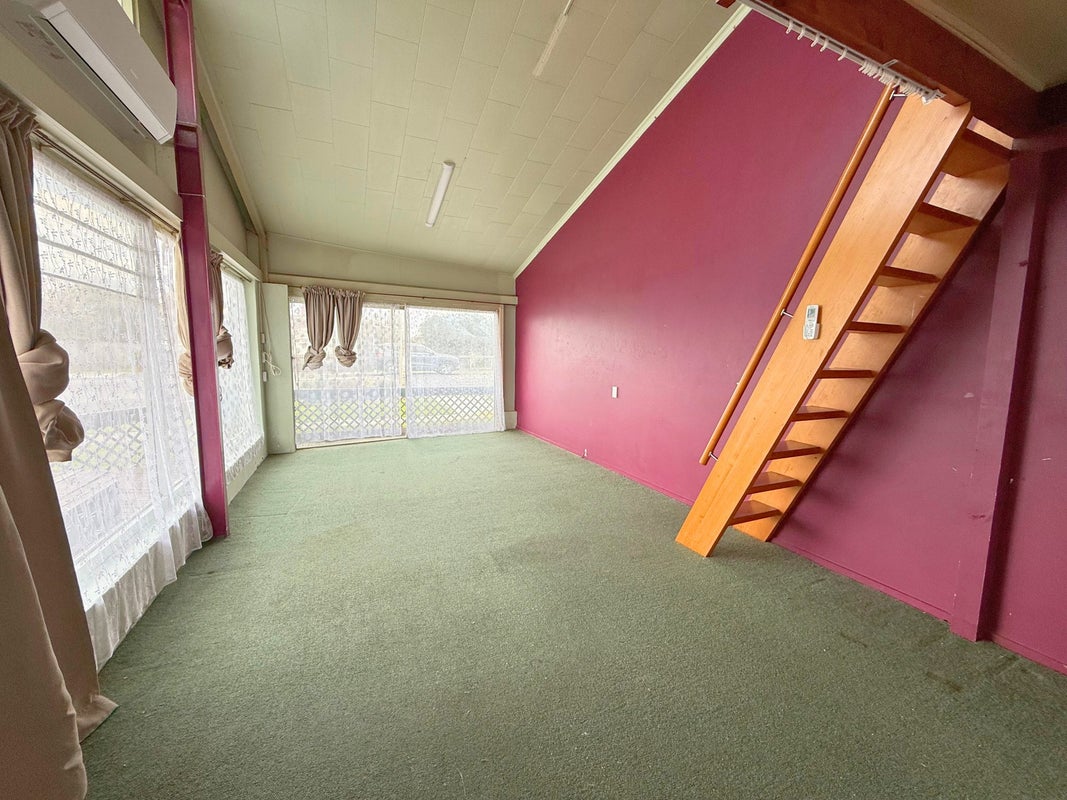 56 Durie Vale Road, Durie Hill, Whanganui - Carousel 2