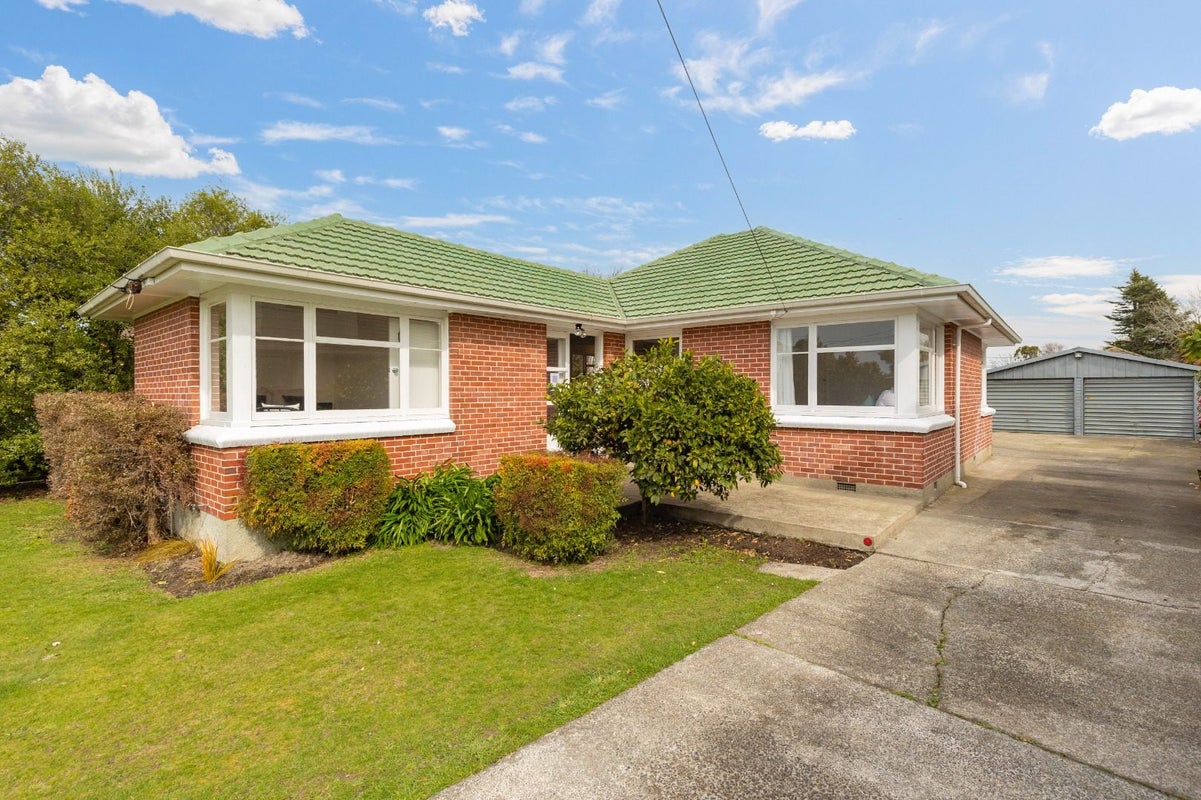 16 Bethel Crescent, Bishopdale, Christchurch - Carousel 1