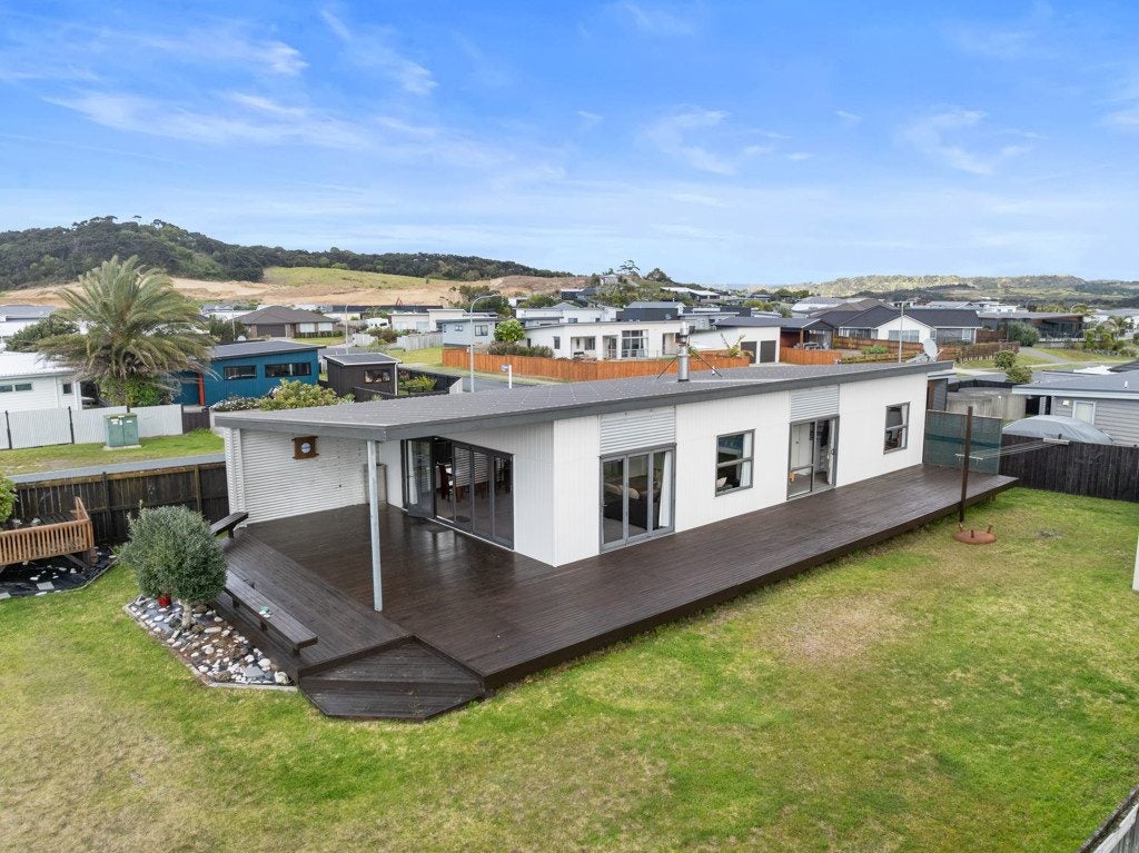 1 Spinifex Road, Mangawhai Heads, Kaipara, Northland - Carousel 1