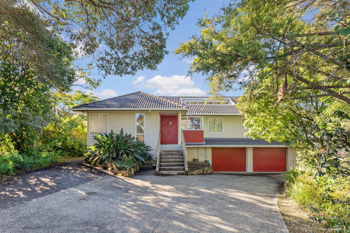 73 Hillcrest Avenue, Hillcrest, Auckland - Carousel 1