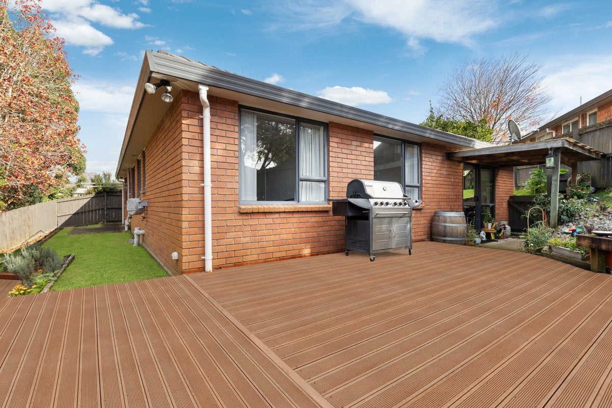 30 Les Marston Place, Pukekohe, Pukekohe - Carousel 2