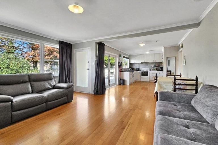10 Hermes Place, Sunnybrook, Rotorua - Carousel 2