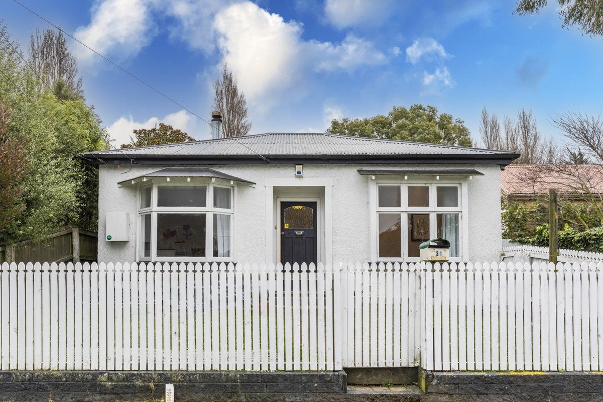 31 York Street, Waltham, Christchurch - Carousel 13
