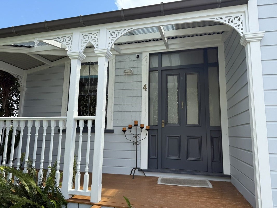 4/2 Georgia Terrace, Albany, Auckland - Carousel 1