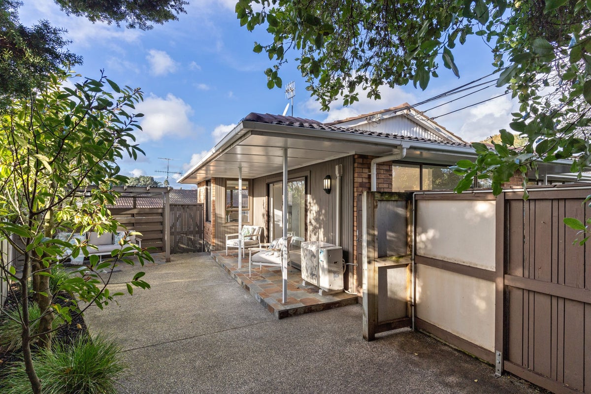 1/37 Peek Street, Ellerslie, Auckland - Carousel 1