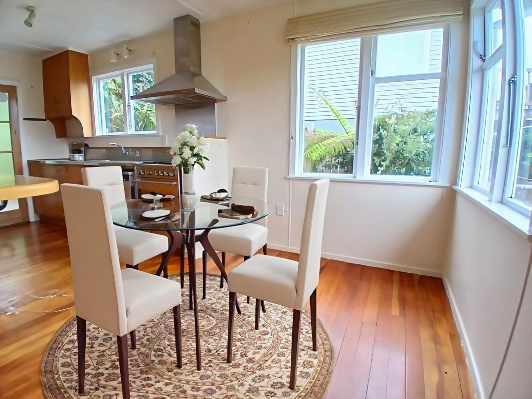 139 Ruskin Road, Newlands, Wellington - Carousel 1