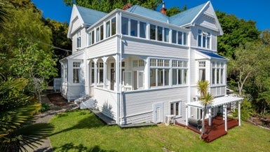 16 Richmond Avenue, Nelson South, Nelson - Carousel 1
