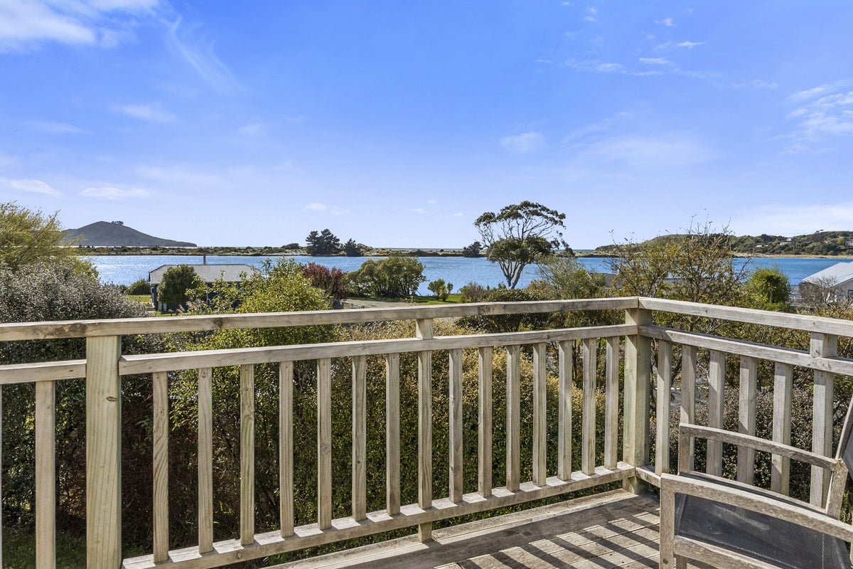 81 Stornoway Street, Karitane, Waikouaiti - Carousel 24