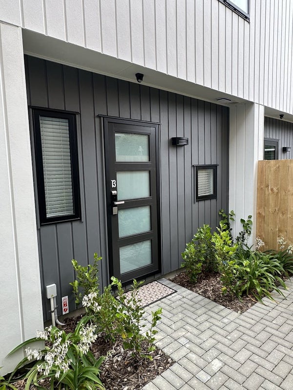 13/41 Routley Drive, Glen Eden, Auckland - Carousel 1
