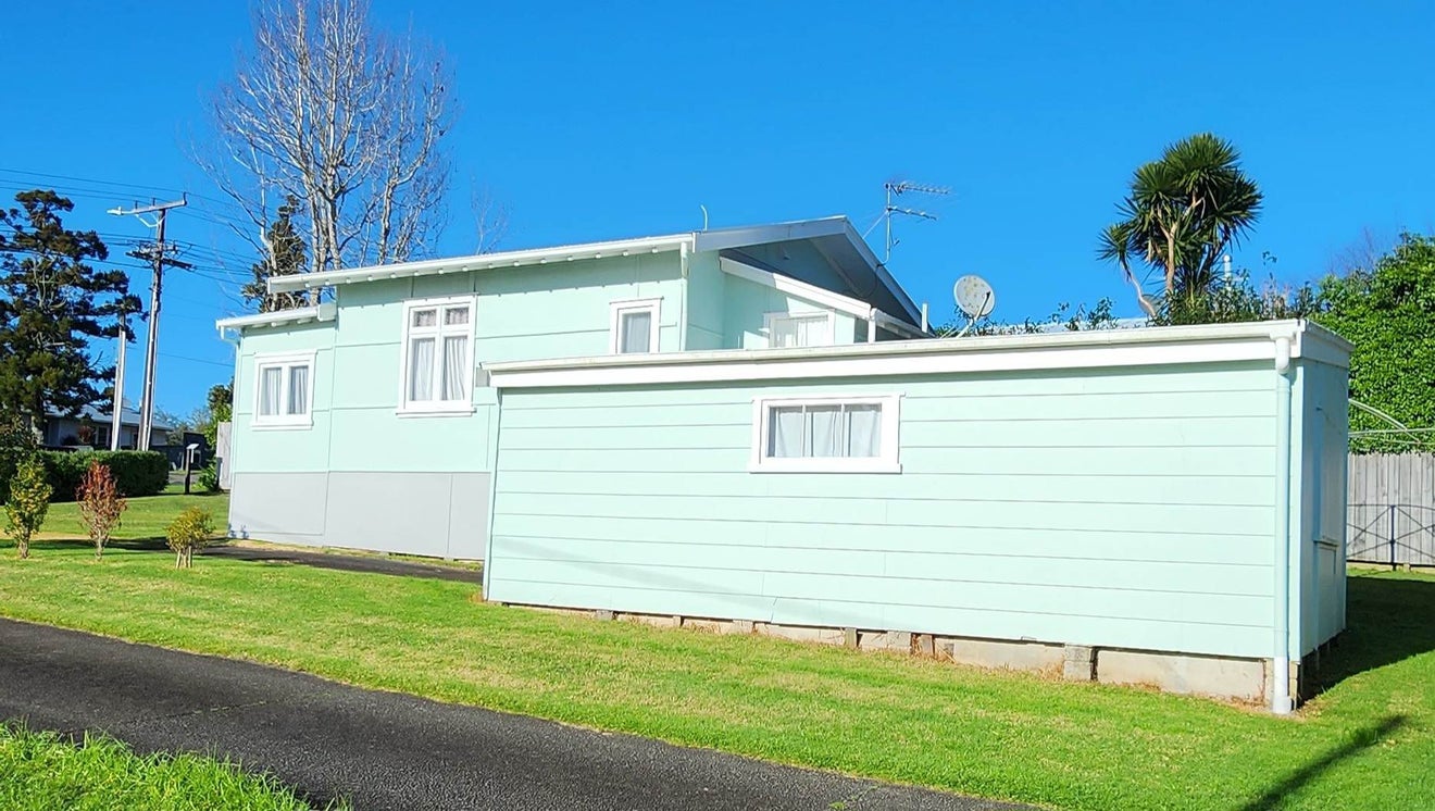 2/46 Salisbury Road, Birkdale, Auckland - Carousel 13