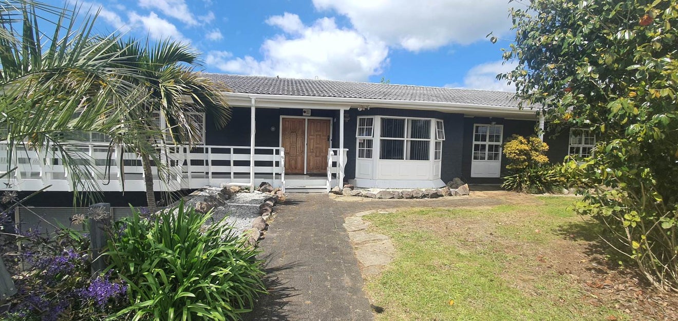39 George Point Road, Onerahi, Whangarei - Carousel 1