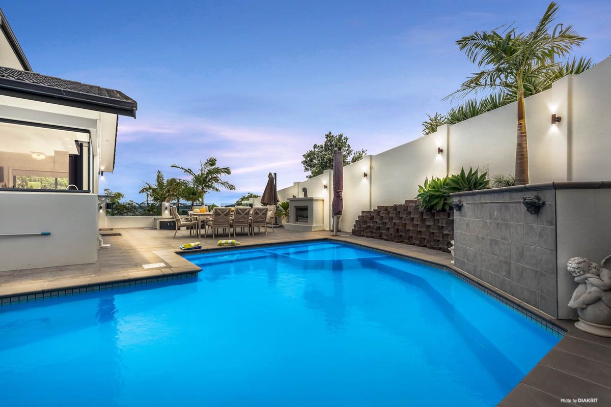 61 Maraetai School Road, Maraetai, Auckland - Carousel 1