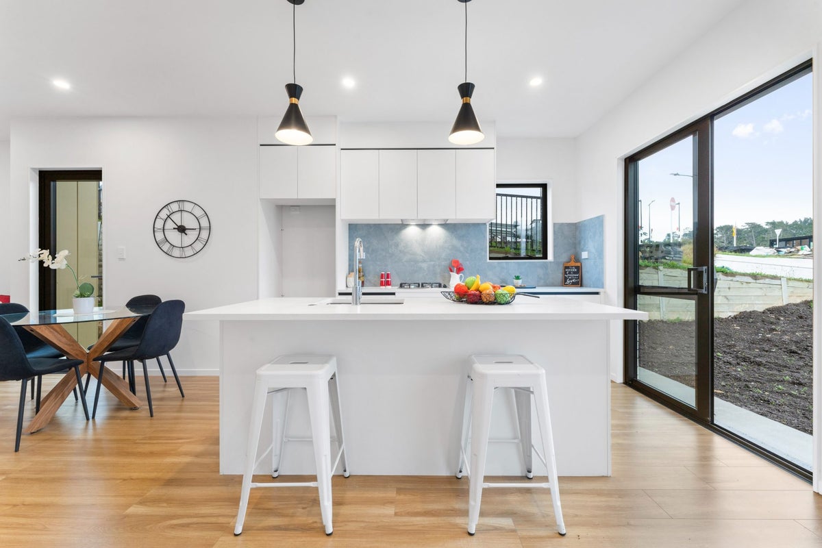 82 Biokovo Street, Massey, Auckland - Carousel 2