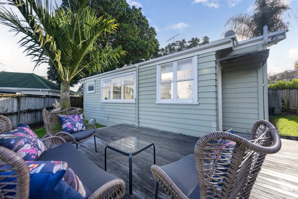 1A Hoheria Road, Onehunga, Auckland - Carousel 17