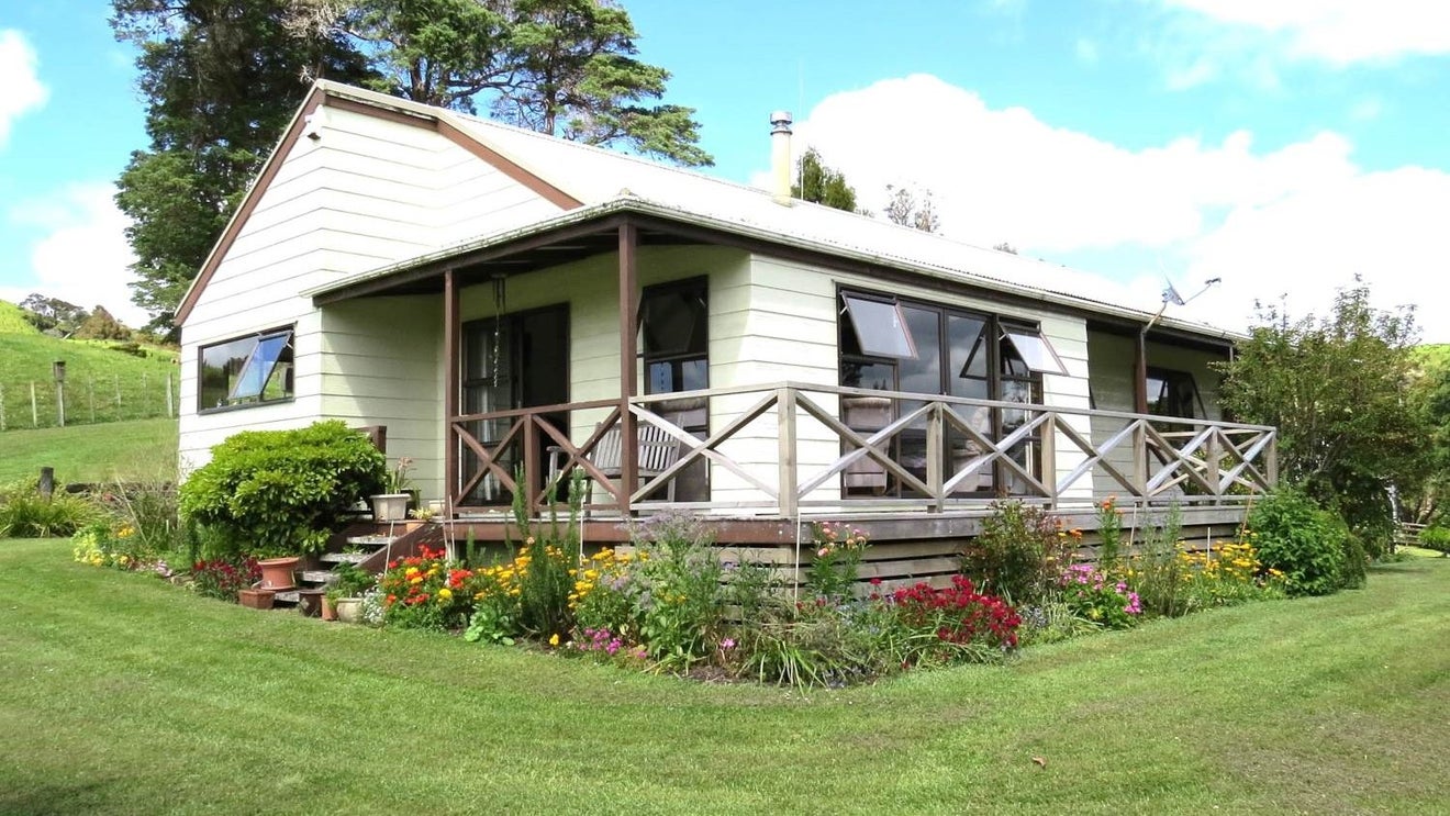 373 Broadwood Road, Broadwood, Kohukohu - Carousel 1