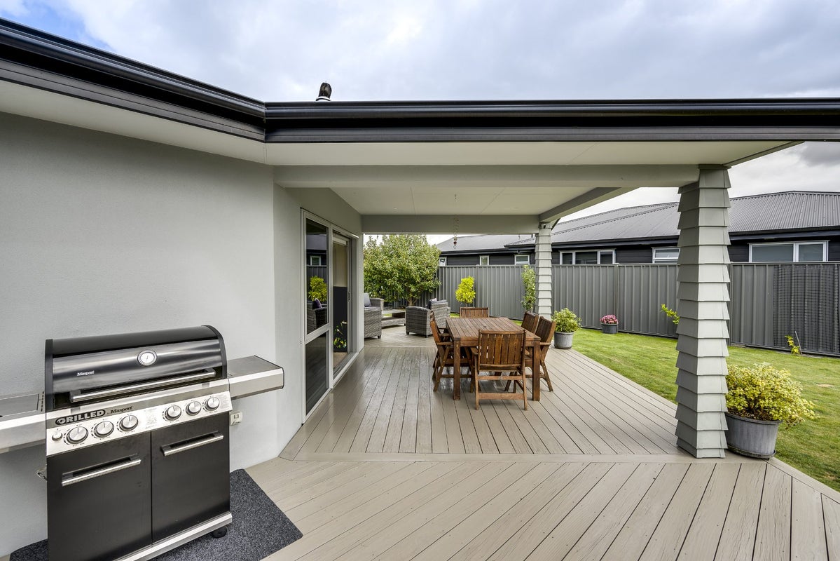 17 Waitaki Way, Poraiti, Napier - Carousel 19